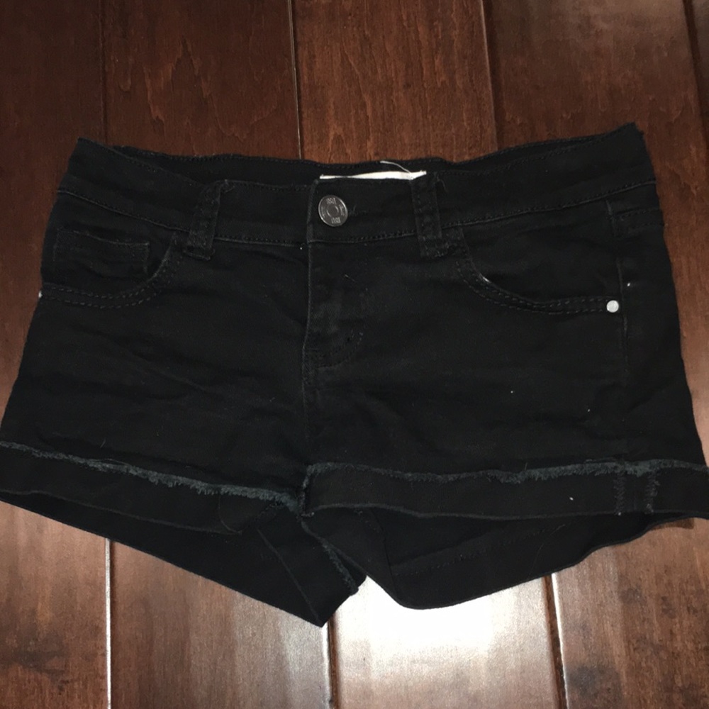 Black shorts 🖤